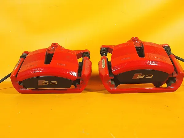 Conjunto de Pinças de Freio Audi S3 8V OEM image 2