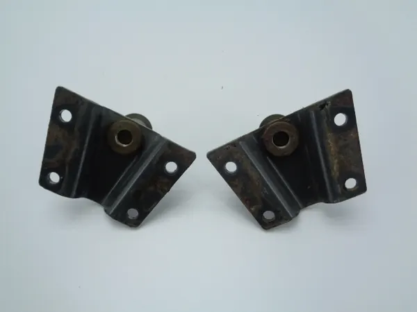 Volvo FL7 Euro5 achter schokdemperbevestiging OEM 53645647487327265356 image 3