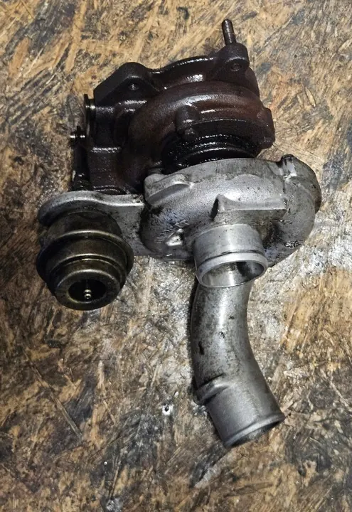 Turbo para TRAFIC VIVARO 1.9 CDTI image 2