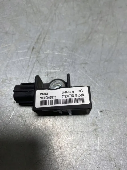 Sensor airbag Honda CR-V OEM FBZ16562 - Usado image 3