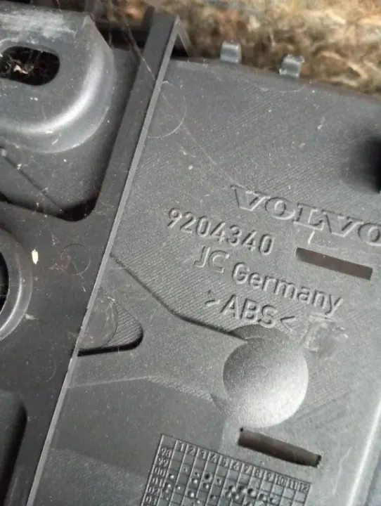 Volvo XC70 Armsteun OEM 9204340 - Gebruikte staat image 5