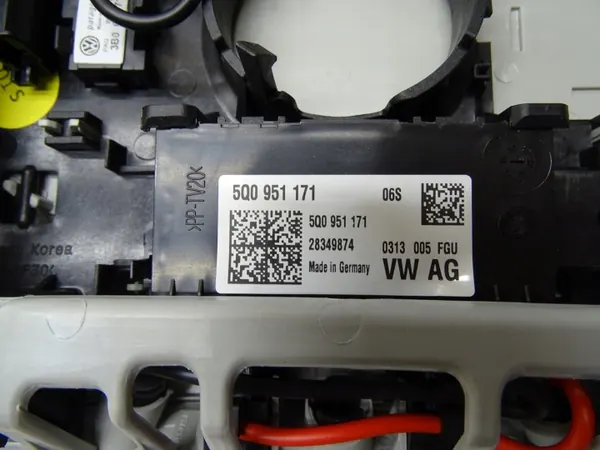 Luz de Cabina OEM 5Q0951171 para Seat Leon III 5F image 7