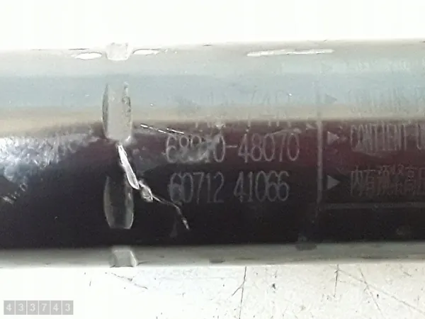 OEM 6891048070 Lexus RX 450h vérins hayon image 6