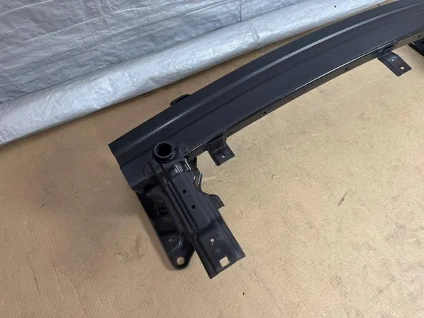 Renfort de poutre avant OEM Kia Carens IV 13 image 4