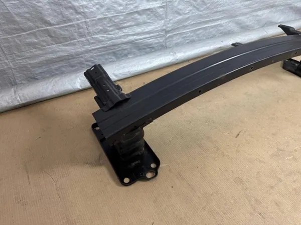 Renfort de poutre avant OEM Kia Carens IV 13 image 7