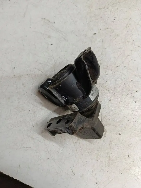 Hyundai i40 2012 Rechter motorsteun image 3