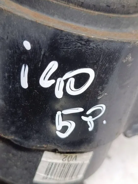 Hyundai i40 2012 Rechter motorsteun image 5