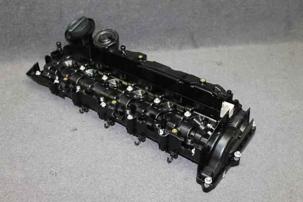 Tampa de válvula do motor OE 11128507607 para BMW N57 image 2