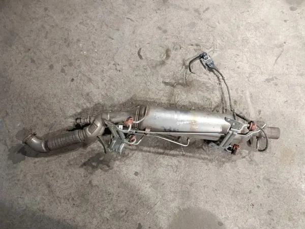 OEM 1379607080 Pot catalytique pour Peugeot Boxer image 2