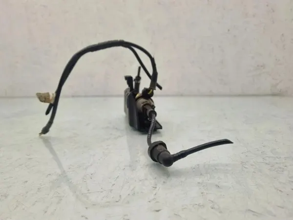 Pompe à carburant OEM 8E0973202 pour VW Passat B7 Alltrack image 5
