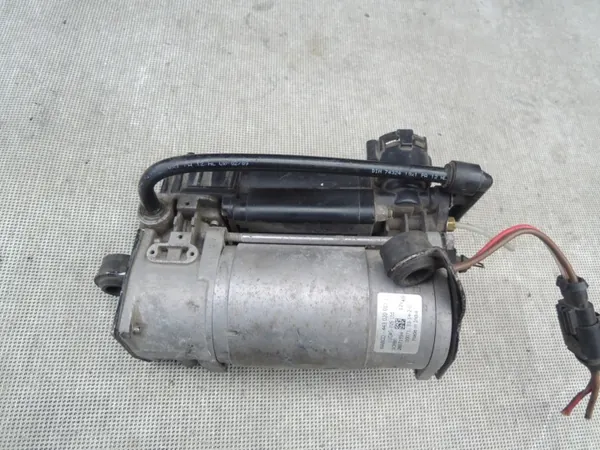 Compresseur suspension air WABCO OEM 26071594 image 4