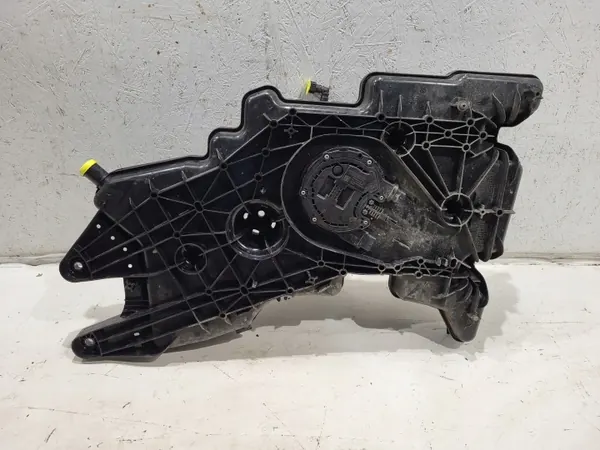 Réservoir AdBlue Mercedes Vito W447 OEM A0994711400 A4474707700 image 2