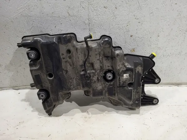 Réservoir AdBlue Mercedes Vito W447 OEM A0994711400 A4474707700 image 5