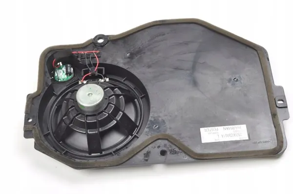 Volvo C30 achterluidspreker OEM 30659363 - Gebruikt image 6