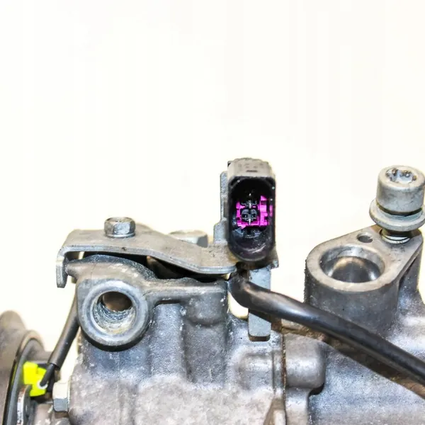 Compressore A/C Audi A4 S4 B9 2016 image 5