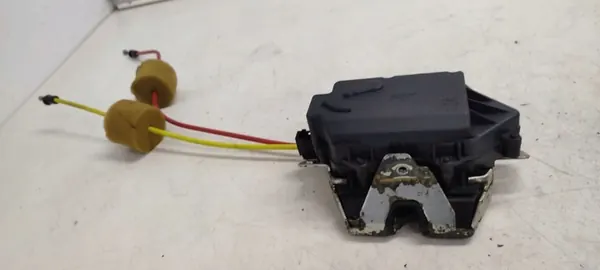 Baklucka Lås Mercedes E W211 Kombi Europa A2117400535 image 4