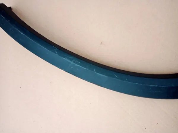 SKODA KODIAQ Oikea Takasuoja image 4