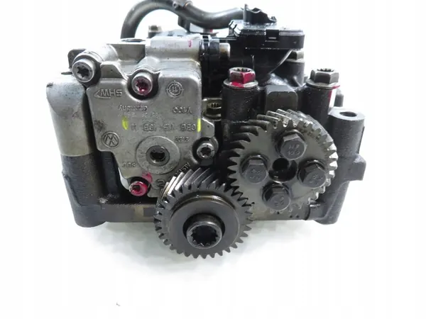 Audi Olja Pump 2.0 TDI 03L103537 image 4