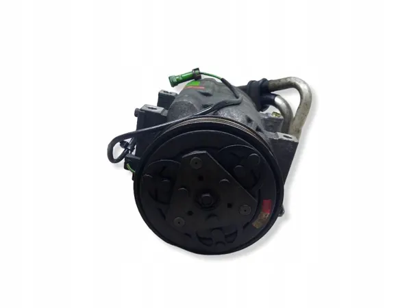 Compressor AC usado OEM 8D0260805D para Audi A4 B5 1.8 image 3