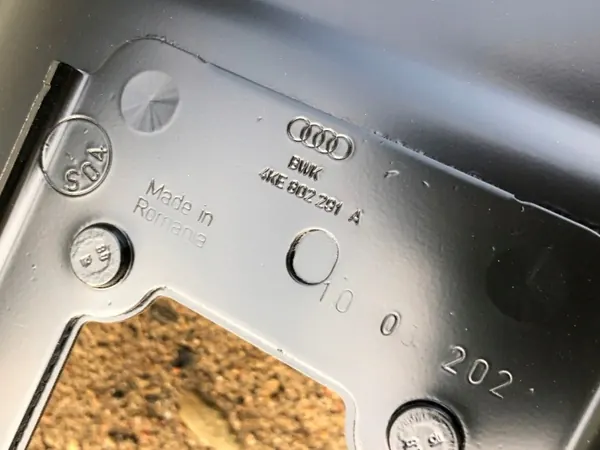 OEM 4KE801967 Akkukotelo Audi E-Tron 95kWh:lle image 9
