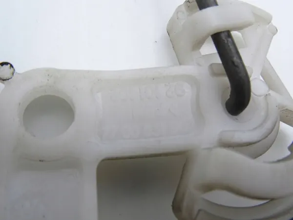 Enlace de Perno de Cerradura OEM DRC97708 Trasero Derecho Renault Clio II image 3