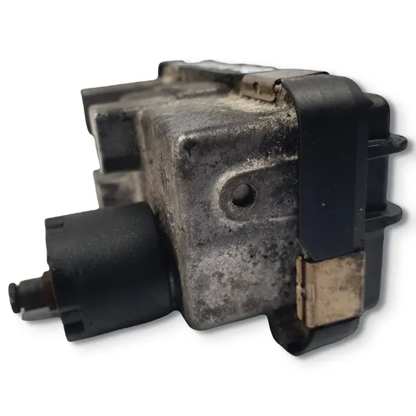 Actuador Turbo Garrett OEM 6NW008412 Usado image 7