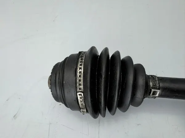 BMW G30 G31 G11 G12 XDrive Front Right Half Shaft AU866467602 image 5