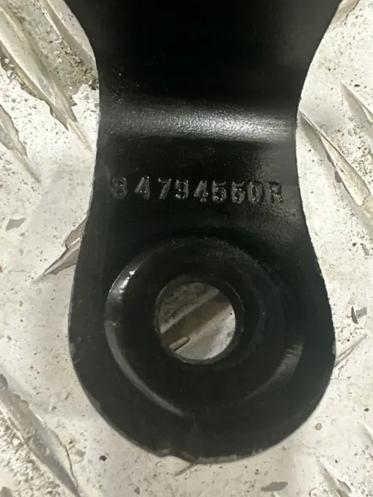Support échappement OEM 84794550R Arrière droit Corvette C8 image 5