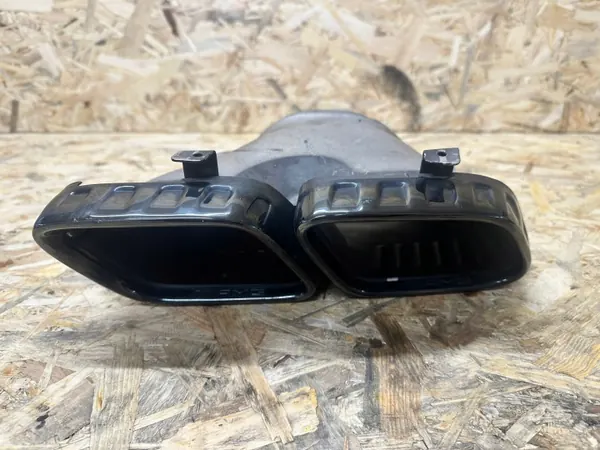 Mercedes-pakopää OEM A0004902600 GLE W167:lle image 4