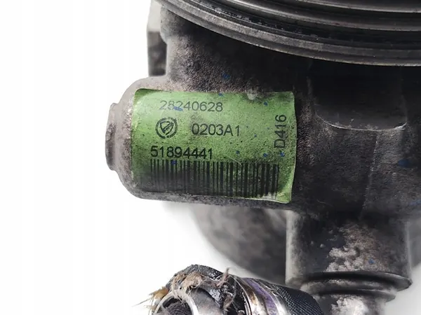 Bomba de direção assistida Peugeot Bipper 1.3 HDi Diesel OEM 51894441 image 7