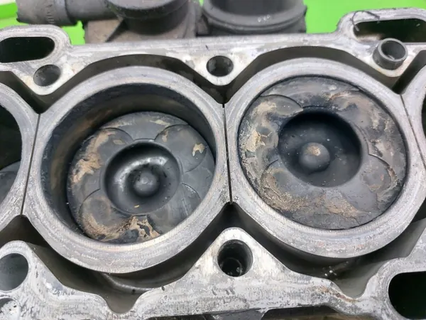Volvo moottorilohko D5244T 2.4 Diesel S60 I 2000-2010 image 3
