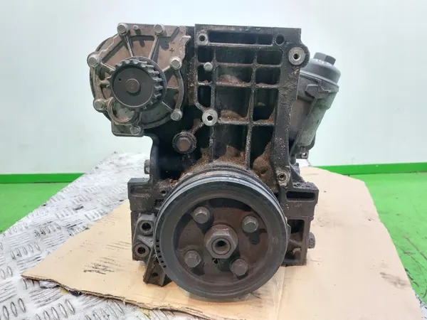 Volvo moottorilohko D5244T 2.4 Diesel S60 I 2000-2010 image 8