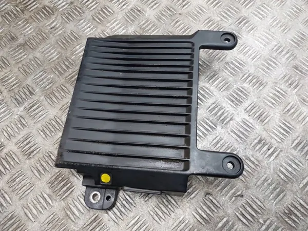 Volvo Audio Versterker OEM 31324814 - Gebruikt image 4