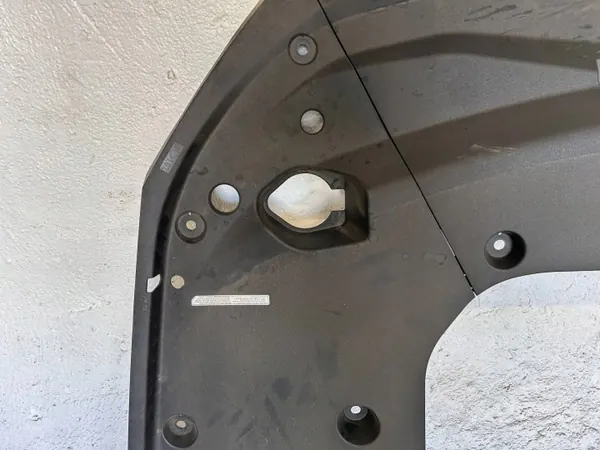 Motorkap slot afdekking Toyota Mirai II OEM 53295-62021 image 3
