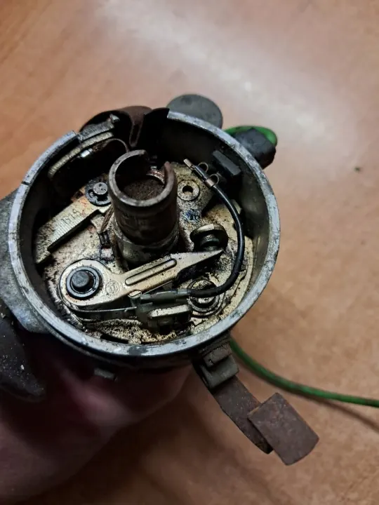 Ontstekingsspoel OEM 0231170138 voor Mercedes W115 W123 image 3