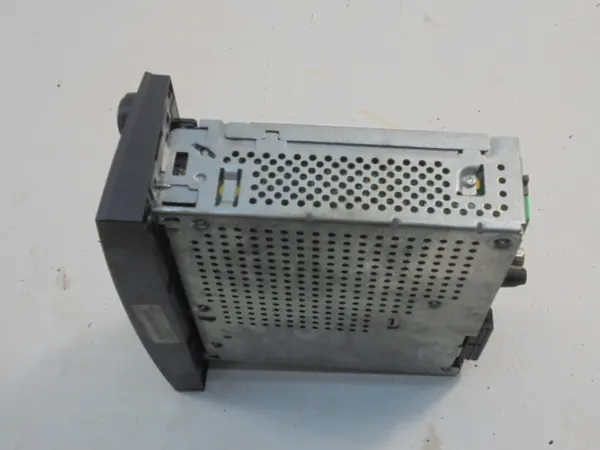 Radio CD Peugeot 407 OEM 96601833YW - Usado image 3