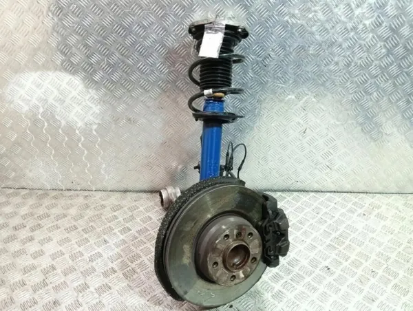 OEM 468335 Suporte Amortecedor Esquerdo Dianteiro BMW F30 2015-2018 image 2