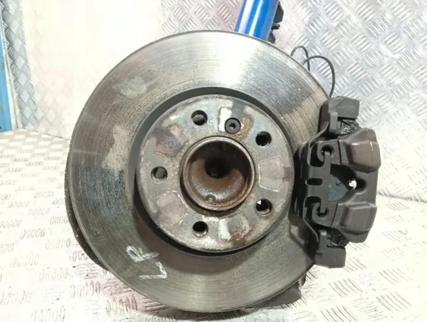 OEM 468335 Suporte Amortecedor Esquerdo Dianteiro BMW F30 2015-2018 image 9