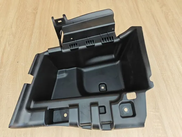 Compartiment coffre arrière gauche OEM 7417521 BMW G30 image 2