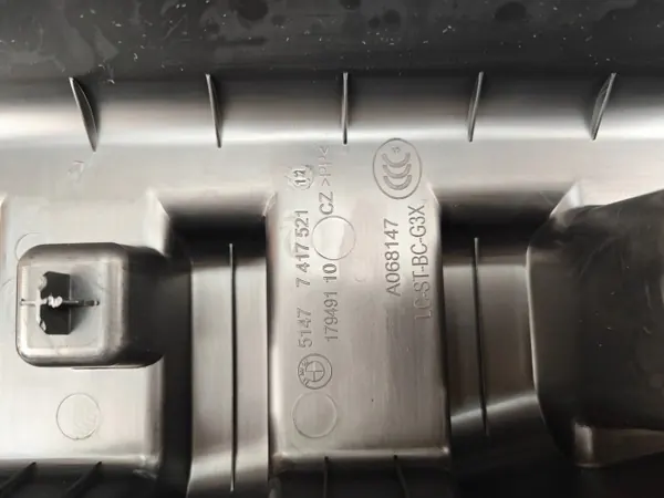 Compartiment coffre arrière gauche OEM 7417521 BMW G30 image 6