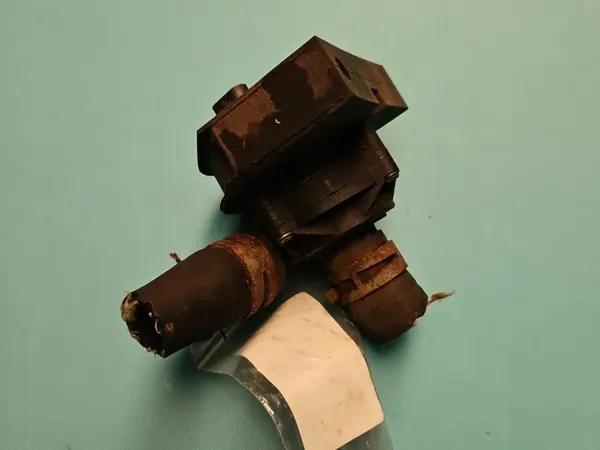 Pompe à eau OEM 5Q0965567 pour Skoda Rapid image 2
