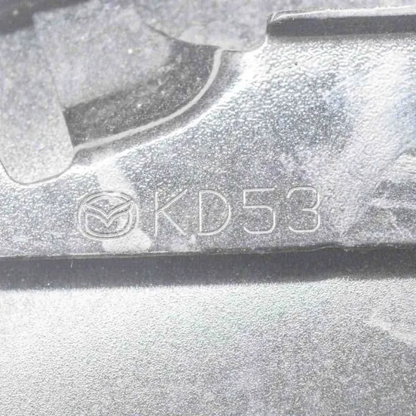 Polttoainesäiliön kansi OEM KD53 Mazda CX-5 2014 Diesel image 4