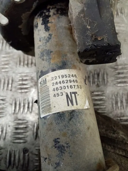 OEM 123XX oikea etulokasuoja Opel Zafira A 2.2 image 3