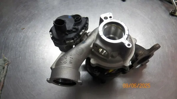 Turboaggregat SEAT LEON IV GOLF VIII 1.5 TSI 05E145701E image 4