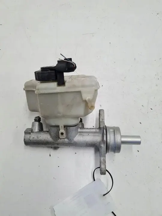 Cilindro de freio AUDI A3 SPORTBACK 1K1614019B image 1