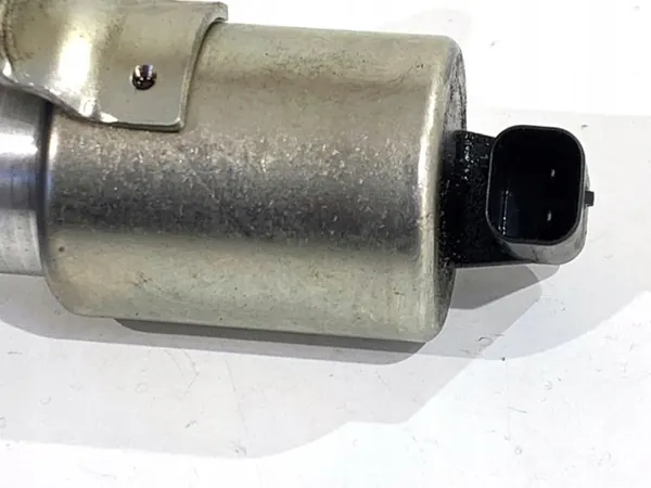 Solenoïde de Distribution Variable OEM Jaguar XF image 3