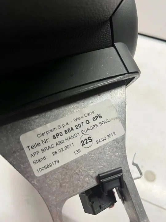 OEM YQP3063_18111433193 Armauflage Audi S3 8P Konsole image 4