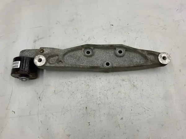 Volvo XC90 II Bakaxel Differentialfäste OEM 31367173 image 3