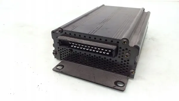 Bose audioversterker OEM 8E5035223A - Gebruikt image 3