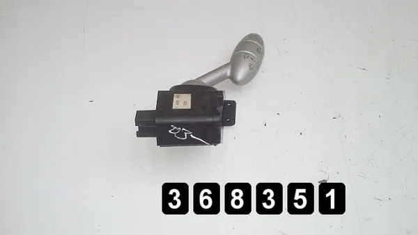 Käytetty MINI-kytkin OEM AM-368351 2003 Cooperille image 3